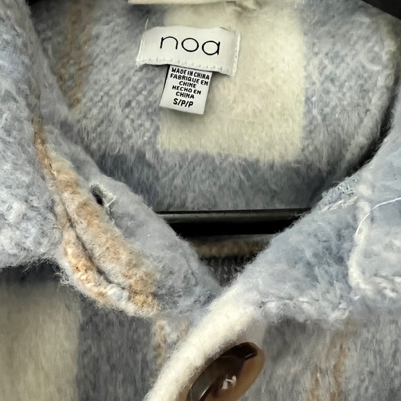 Soft Noa blue plaid shacket - Picture 2 of 4